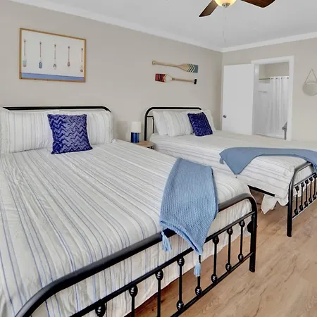 Ferienwohnung Sf Unit 16 - Beach Bungalow Steps To Beach! Full Kitchen & Deck
